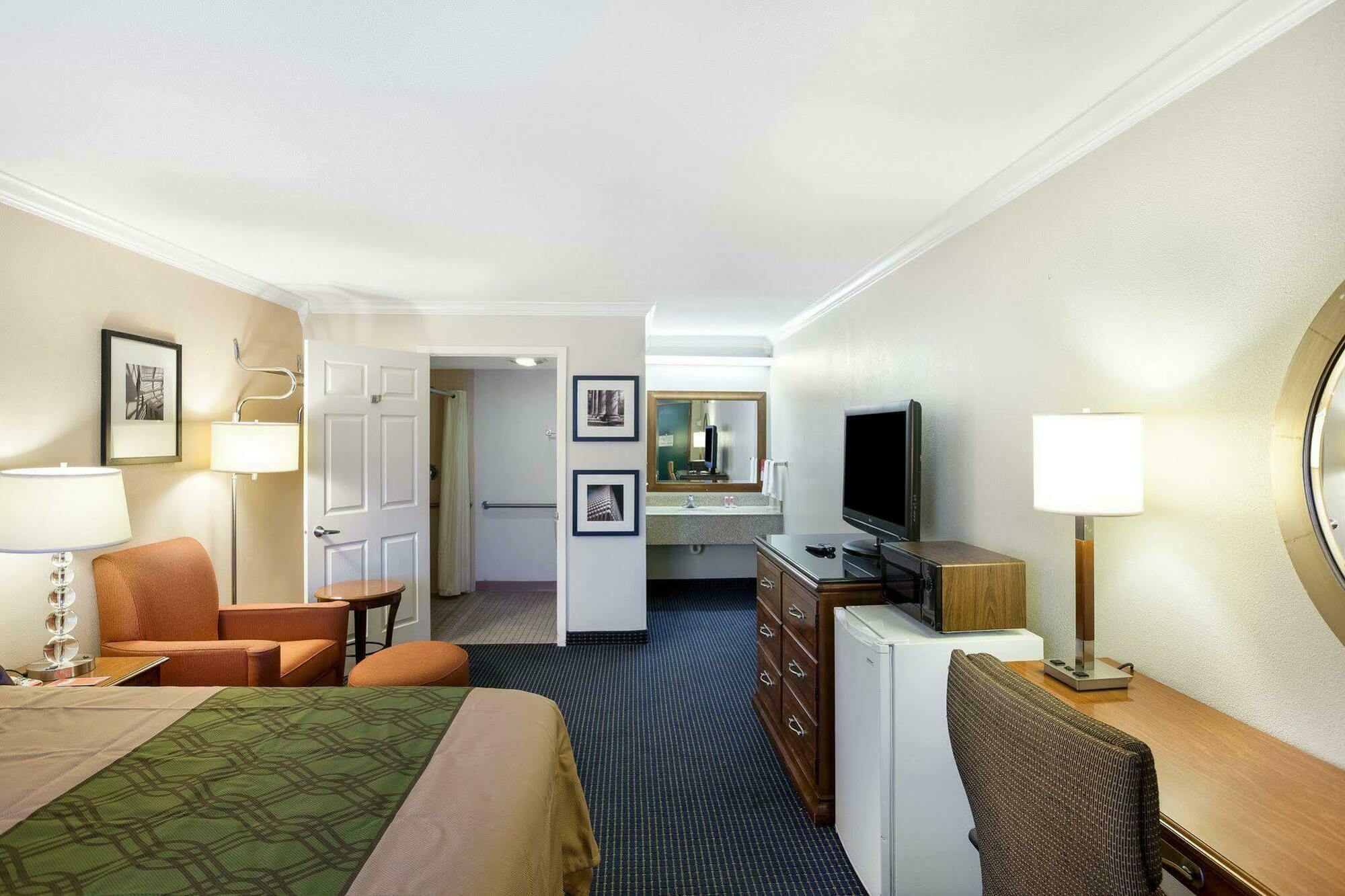 סן אנטוניו University Inn & Suites מראה חיצוני תמונה