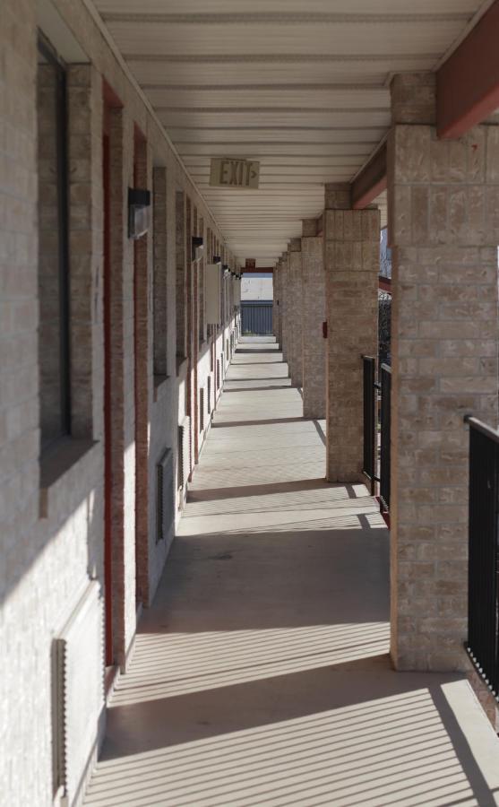 סן אנטוניו University Inn & Suites מראה חיצוני תמונה